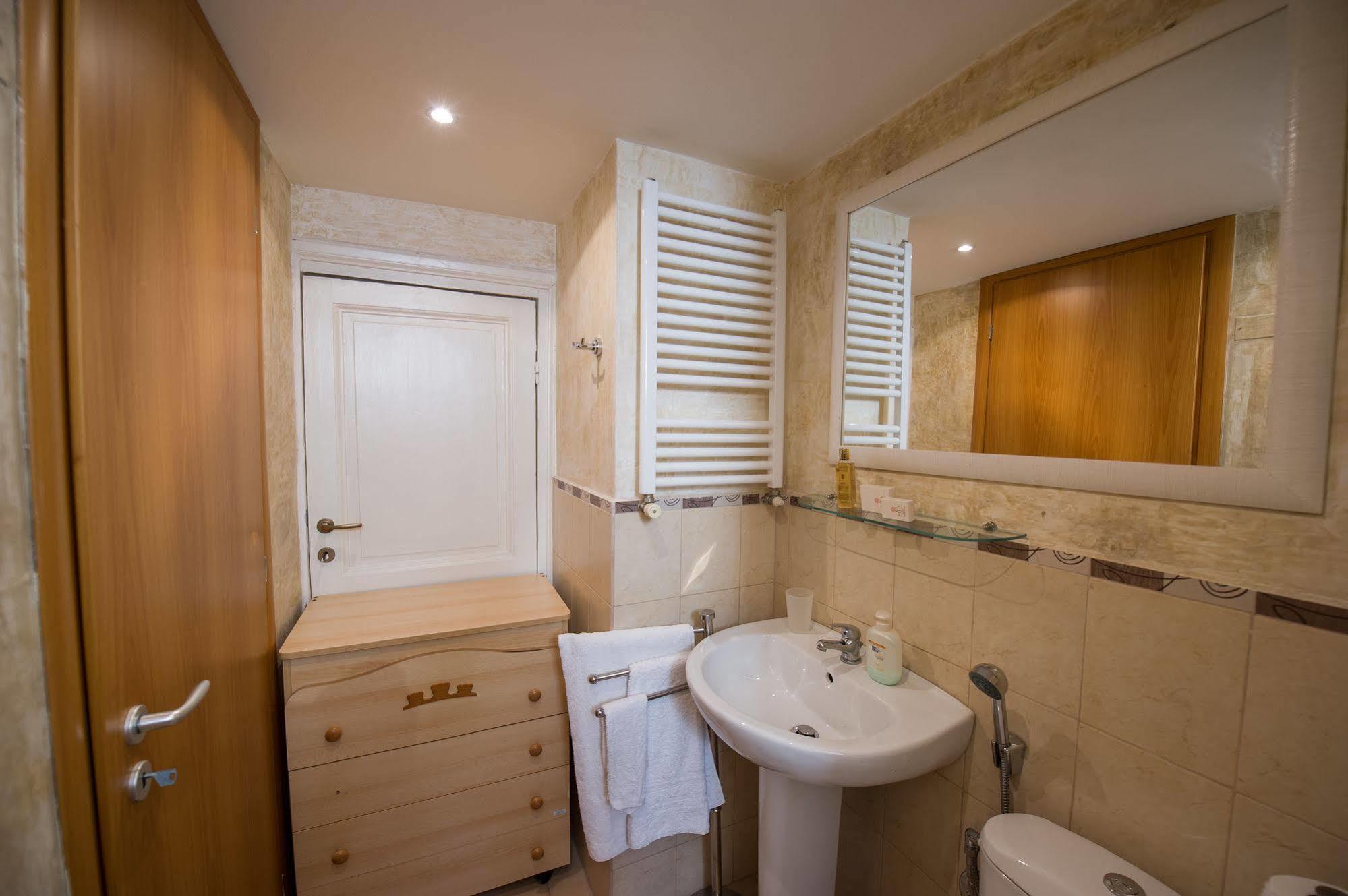 Bed & Breakfast Art Domus Reale