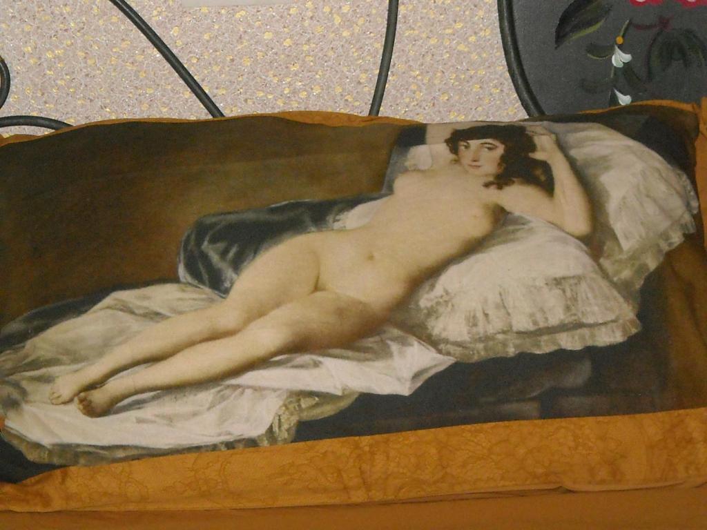 Artdomus Reale 2*
