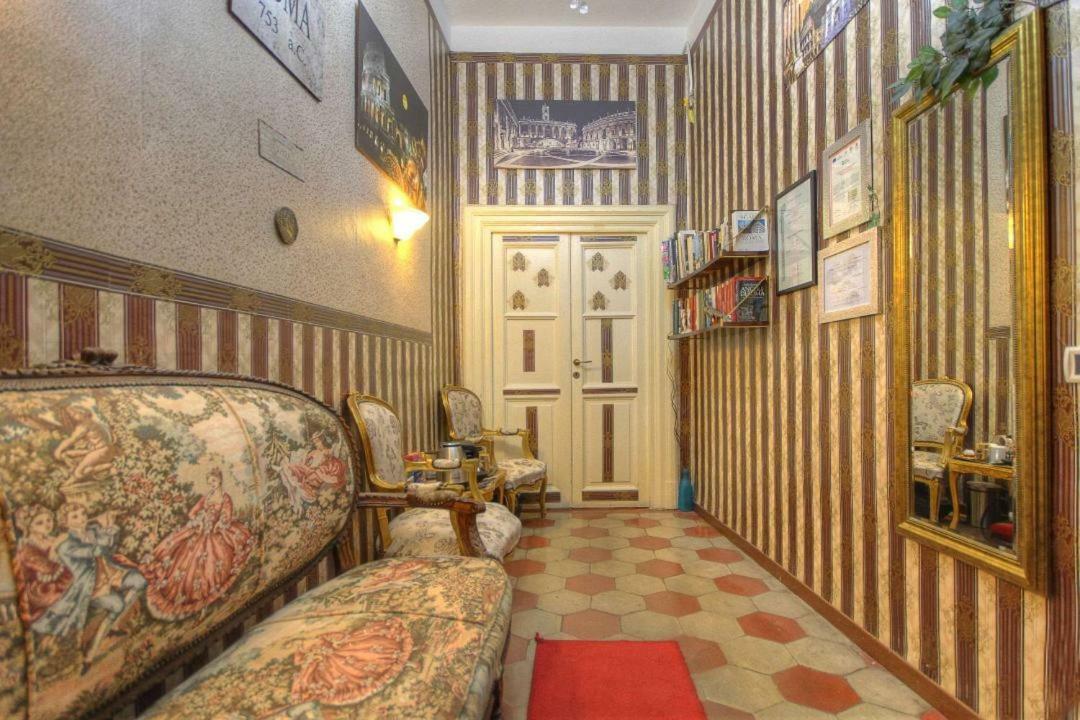 Bed & Breakfast Artdomus Reale Rome