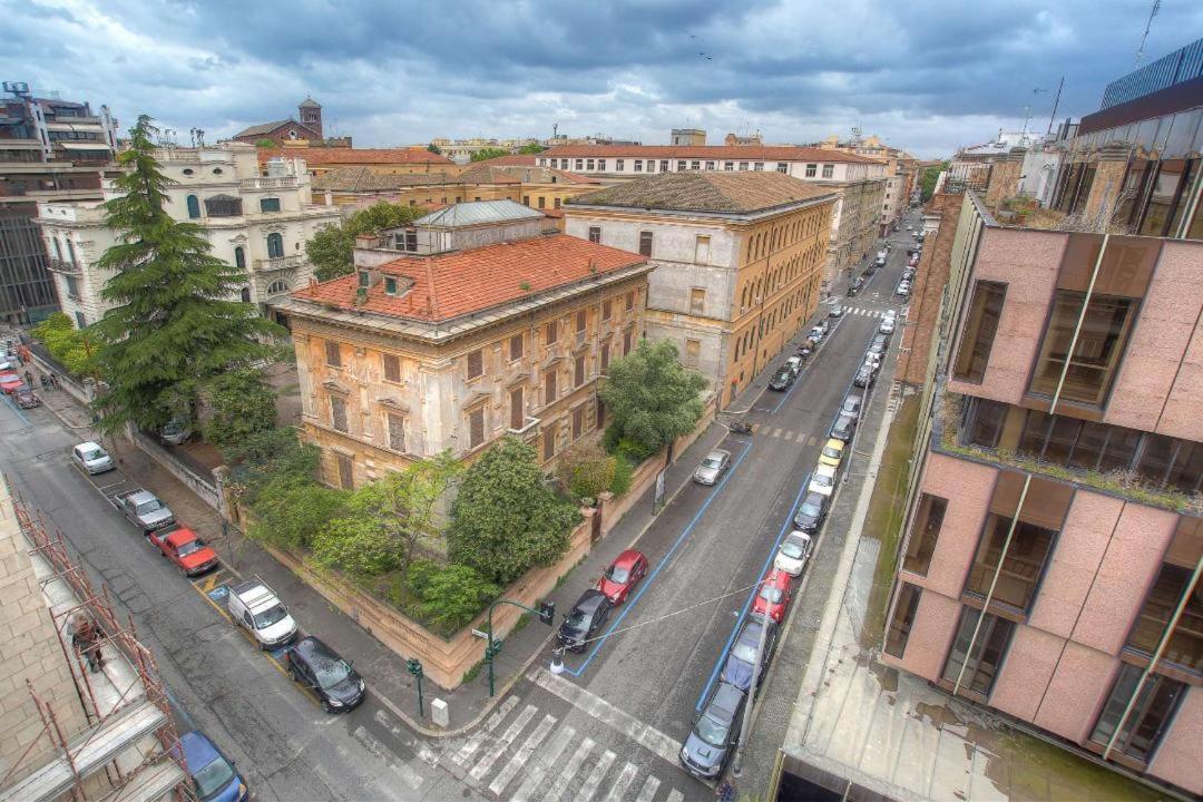 Artdomus Reale Bed & Breakfast 2*